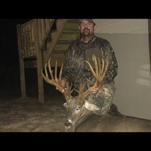 Meet your Posher, Eric